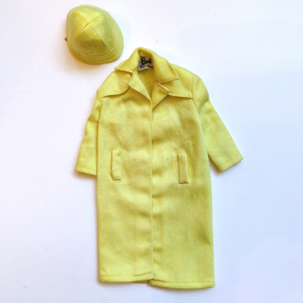 Vintage 60s Barbie Stormy Weather #949‎ Clothing - Yellow Raincoat & Hat Only